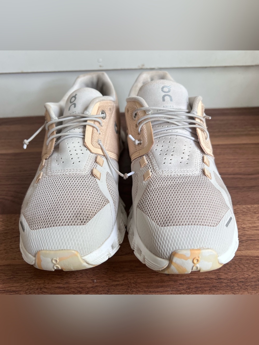 On Cloud 5 Fuse Savannah Pearl Women's Running Shoes Size 8.5 Style 68.98805 - Picture 3 of 8
